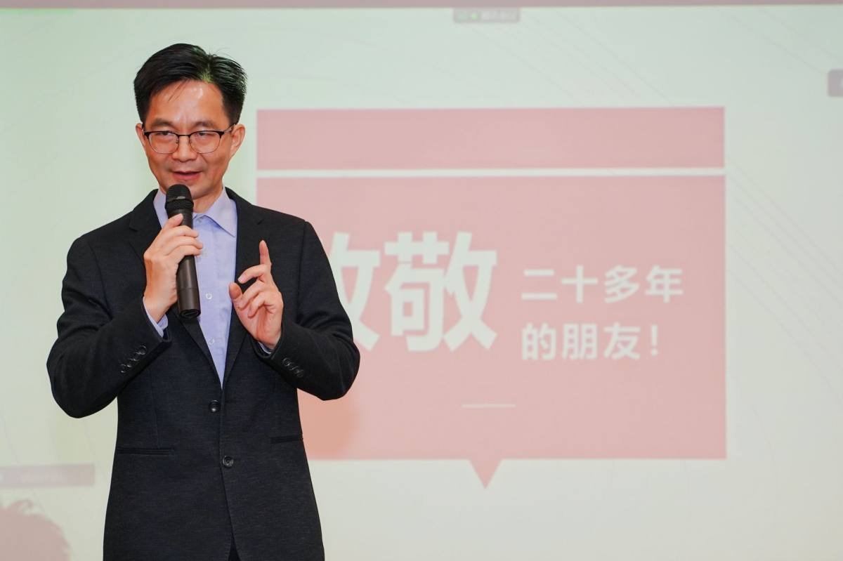 方总.jpg 方总.jpg